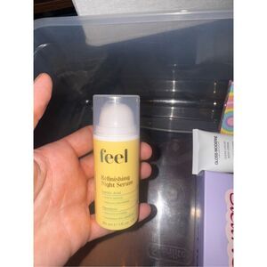 feel Refinishing Night Serum